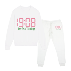 19:08 Perfect Timing Set Sweatshirt and Jogger
